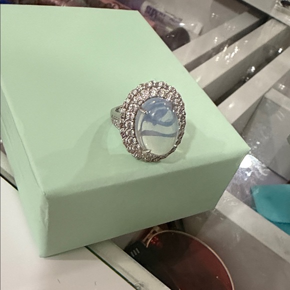 Lab created moonstone ring - Picture 4 of 4